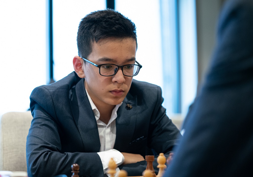 Nodirbek Abdusattorov