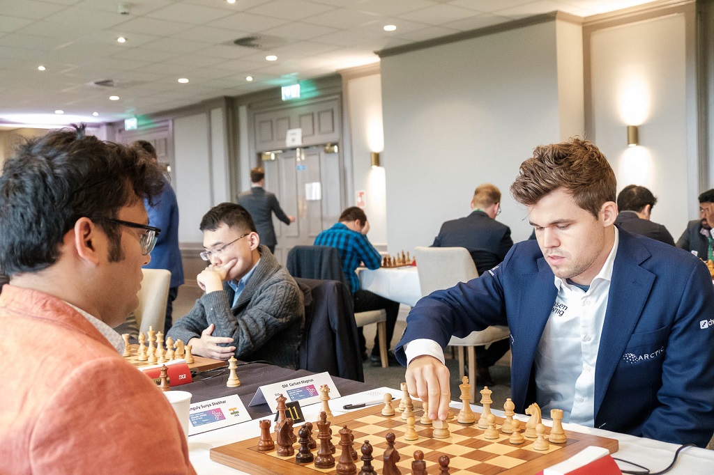 Ganguly, Magnus Carlsen