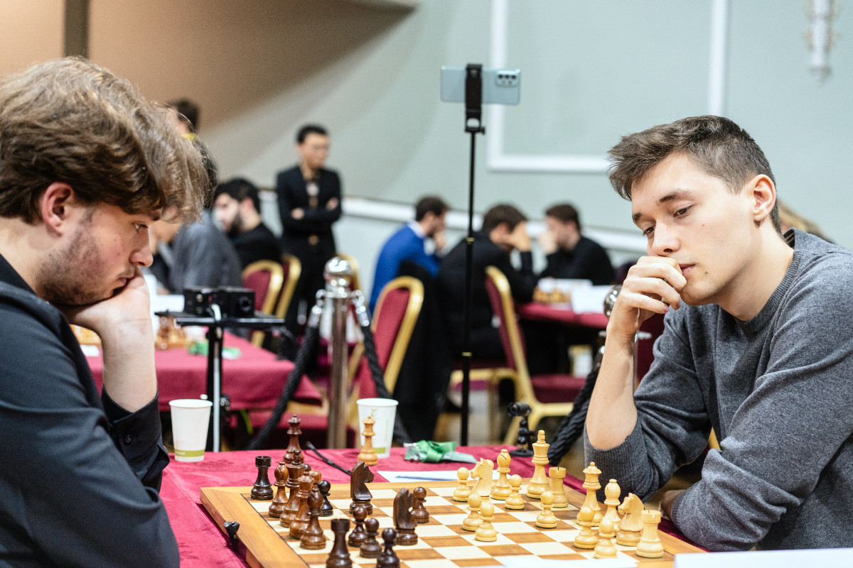 Vincent Keymer, Andrey Esipenko