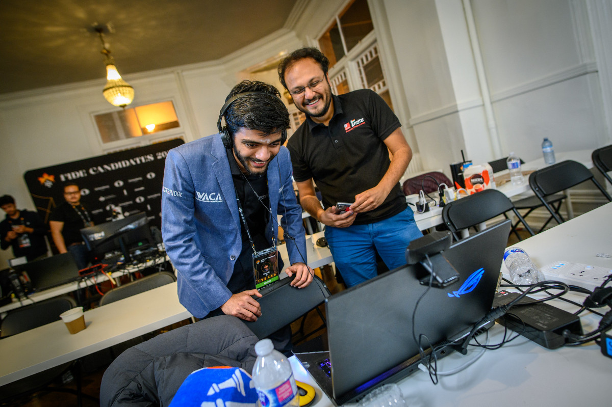 Dommaraju Gukesh, Sagar Shah