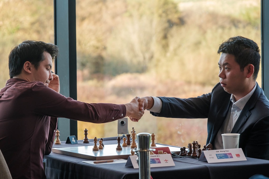 David Howell, Wang Hao