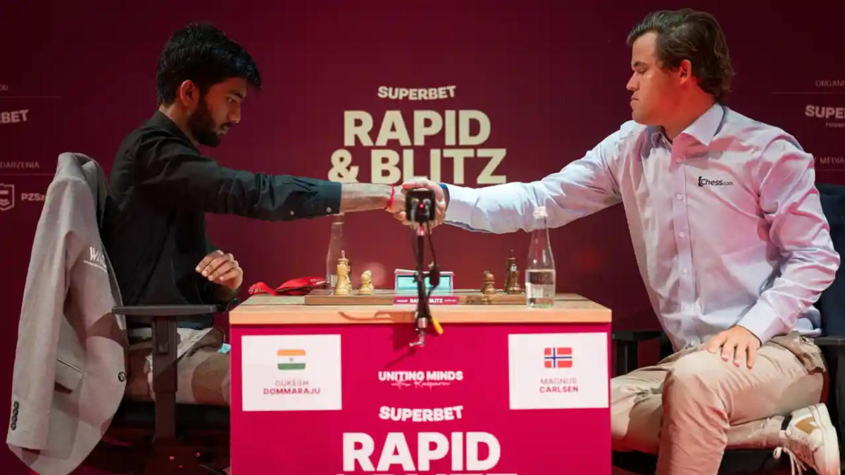 Gukesh Dommaraju, Magnus Carlsen